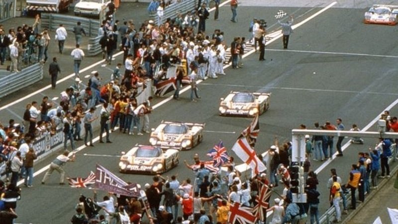 Jaguar a Le Mans festeggia il 20&deg; anniversario dalla vittoria