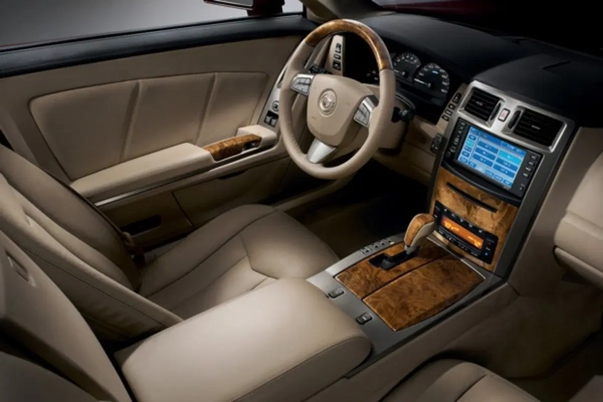 Cadillac XLR restyling (7)