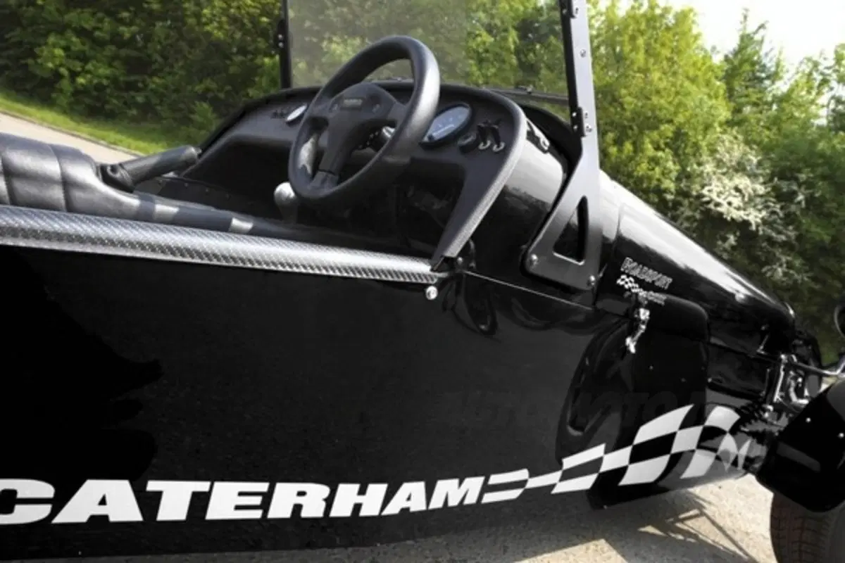 Caterham Seven CDX (2)
