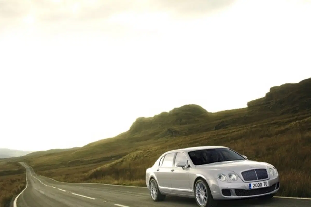 Bentley Continental Flying Spur Speed (10)