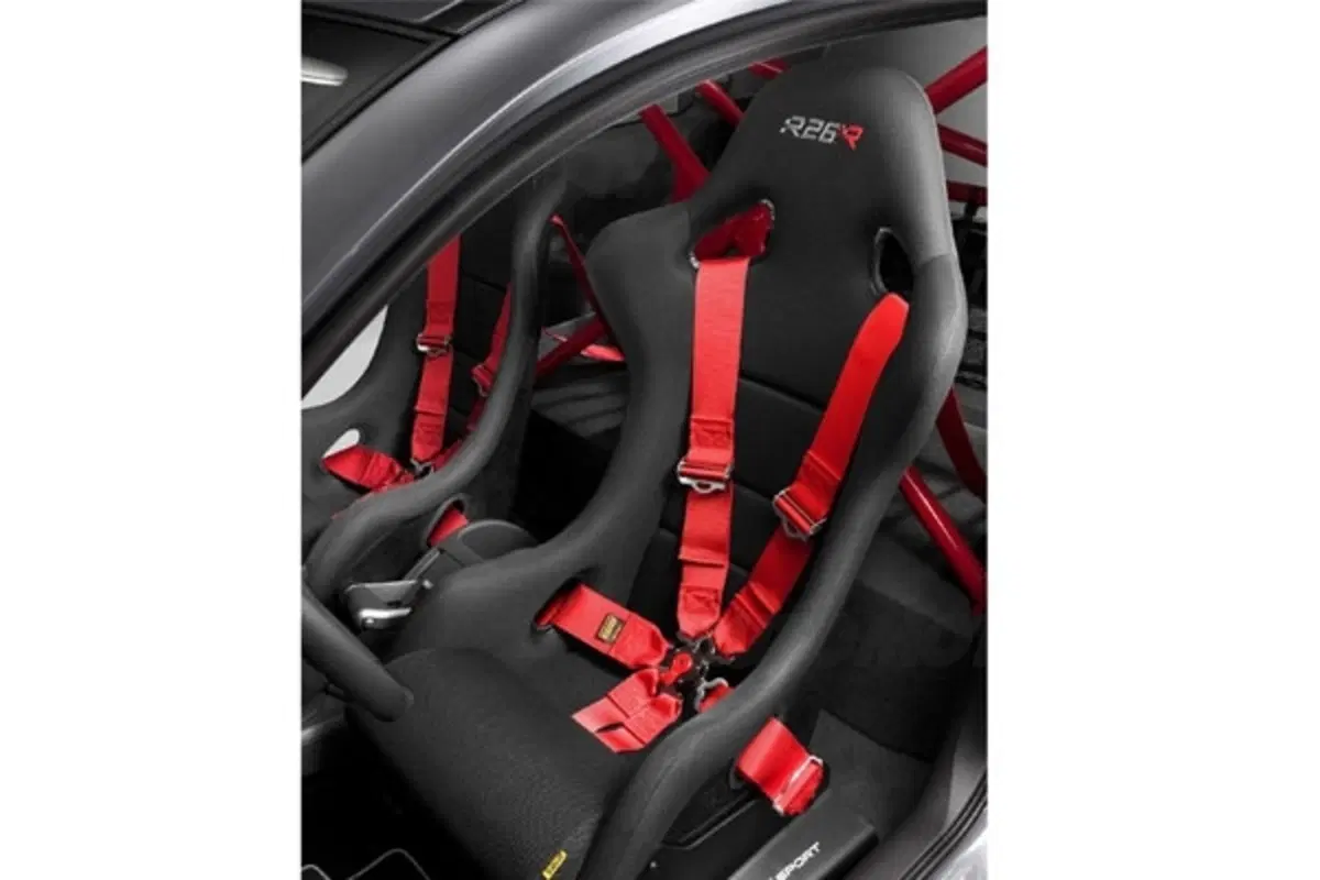 Renault Megane R26 R (9)