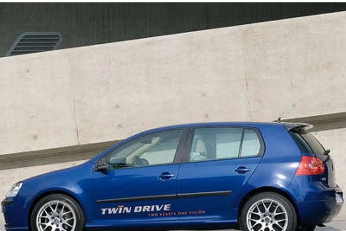 Volkswagen Golf Twin Drive (2)