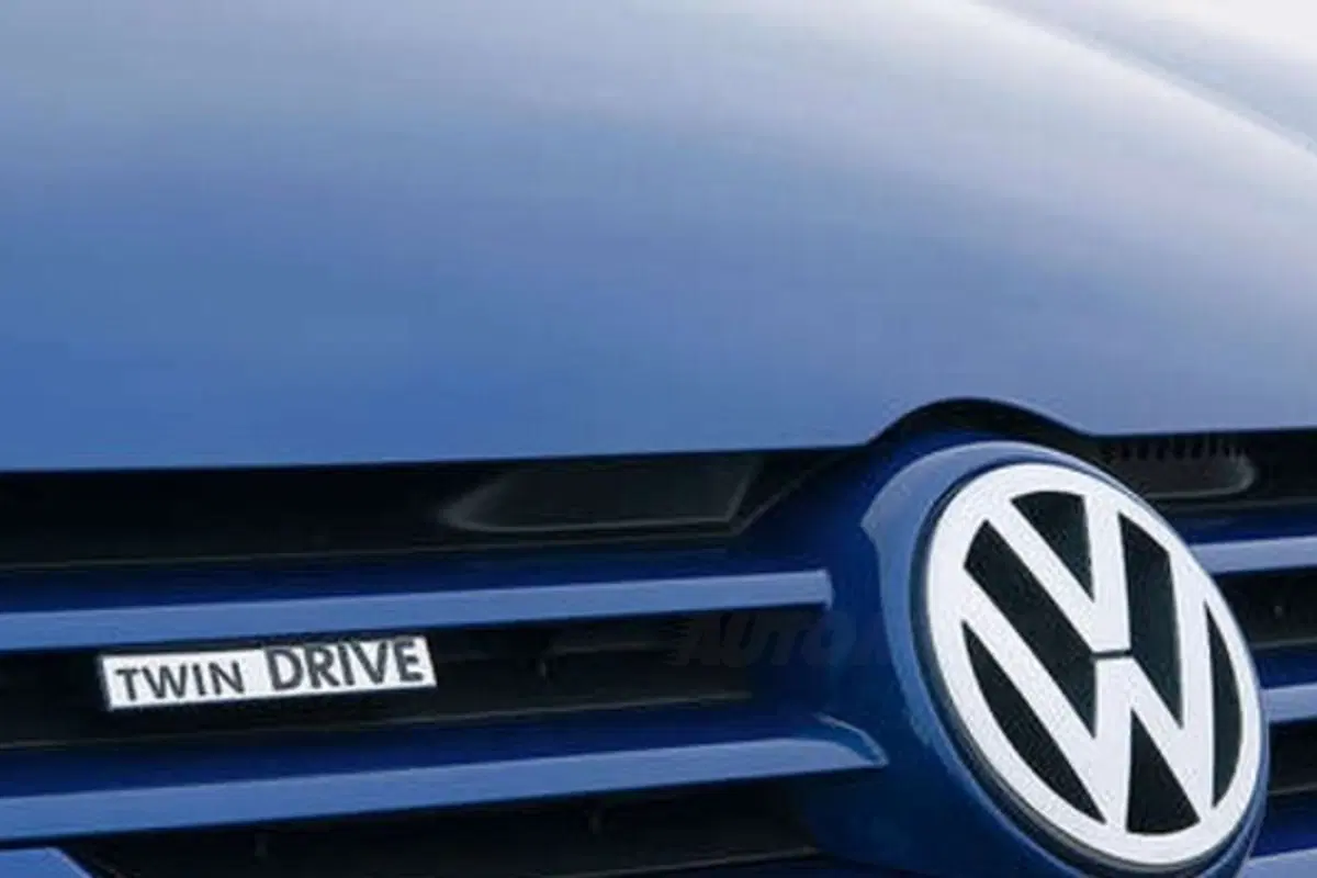 Volkswagen Golf Twin Drive (8)