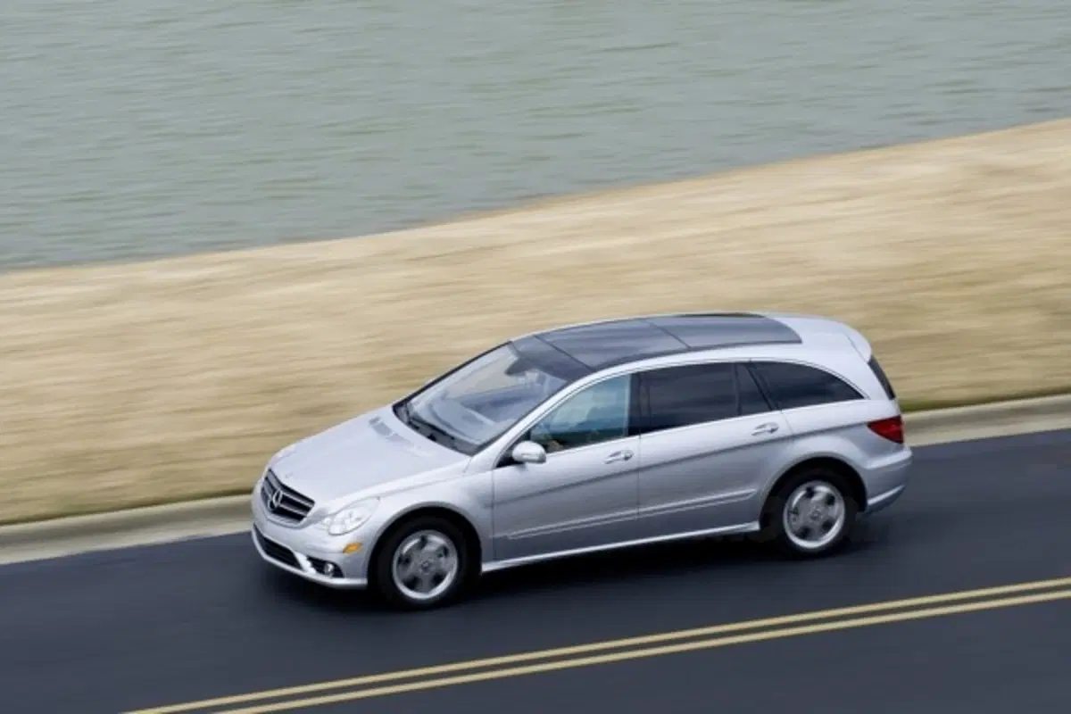 Mercedes R 320 BlueTEC, ML 320 BlueTEC e GL 320 BlueTEC (4)