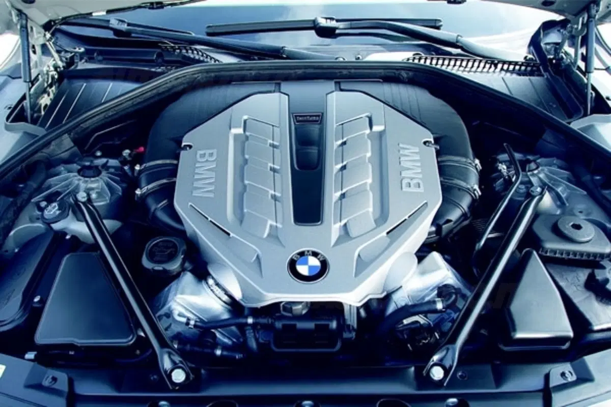 Nuova BMW Serie 7 (3)