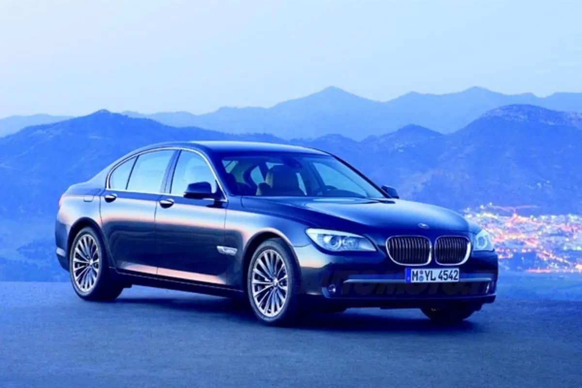 Nuova BMW Serie 7 (8)