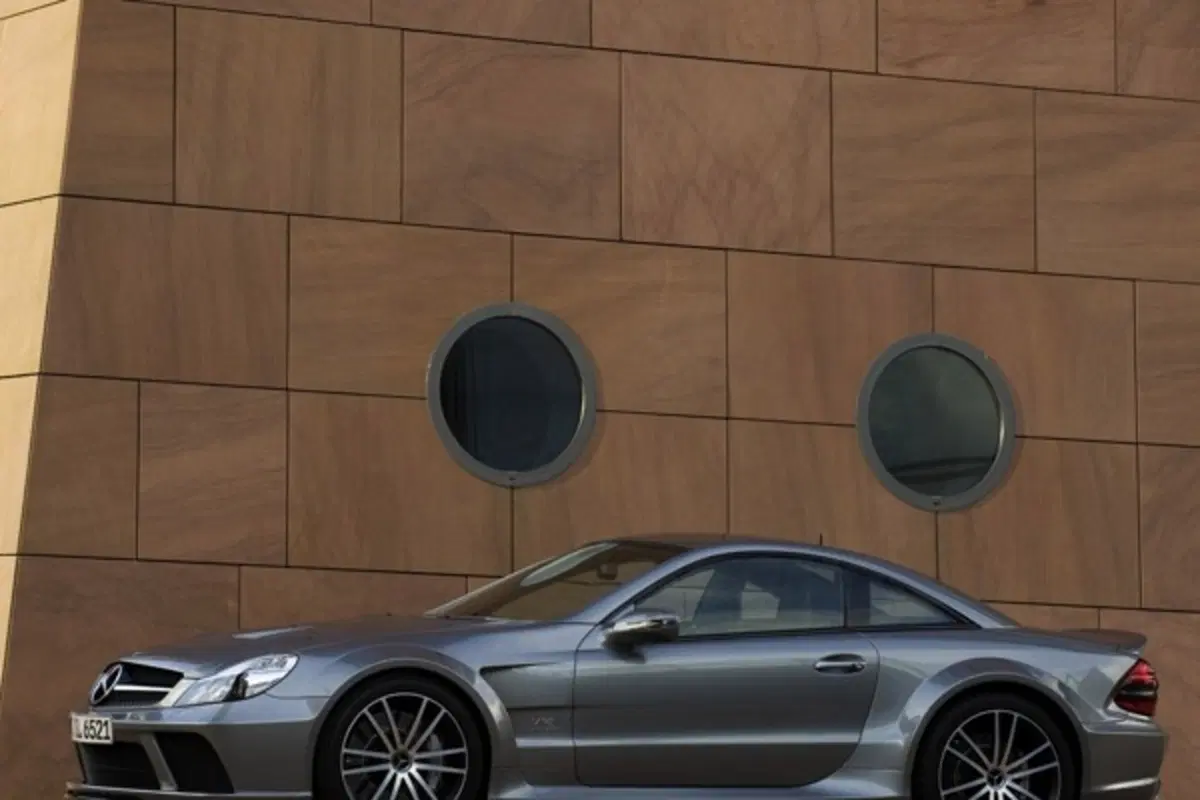 Mercedes SL 65 AMG Black Series (2)
