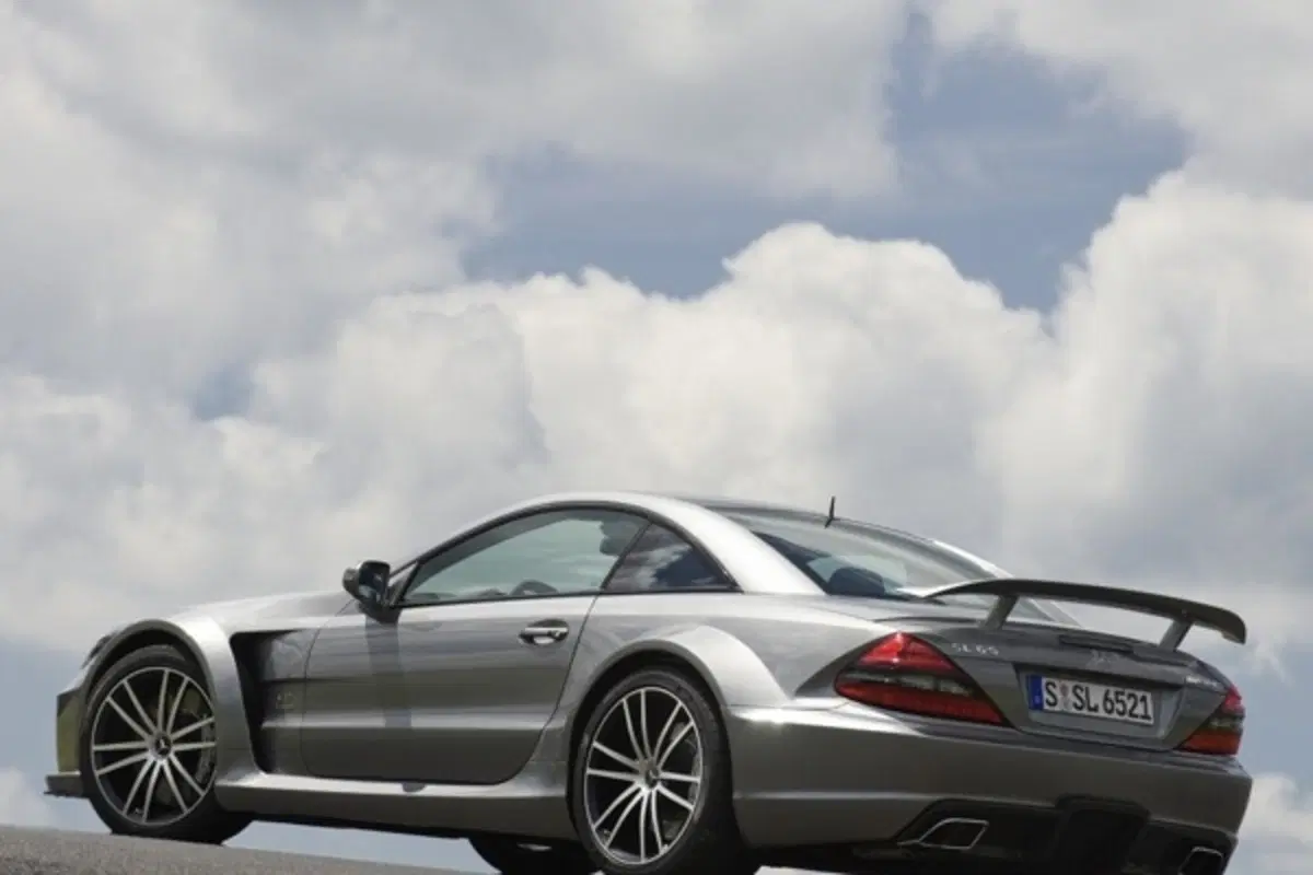 Mercedes SL 65 AMG Black Series (6)