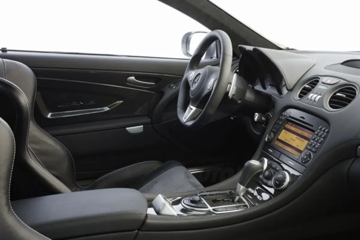Mercedes SL 65 AMG Black Series (18)