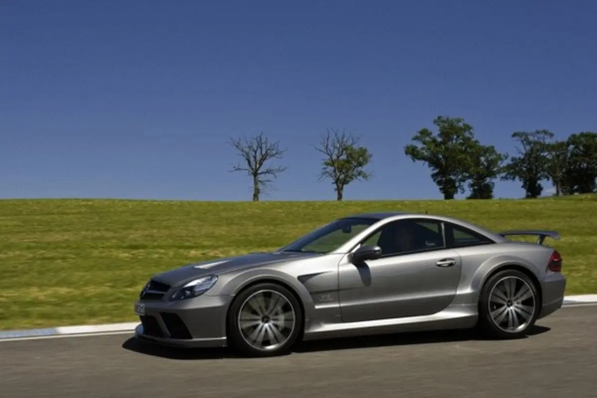 Mercedes SL 65 AMG Black Series (22)