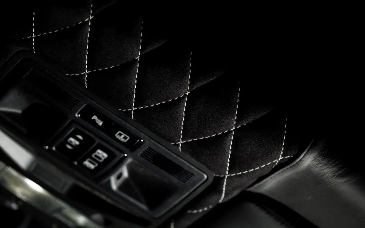 Jaguar XJ (2009-20) (45)