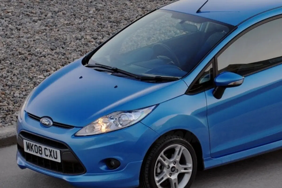 Nuova Ford Fiesta Zetec S (4)
