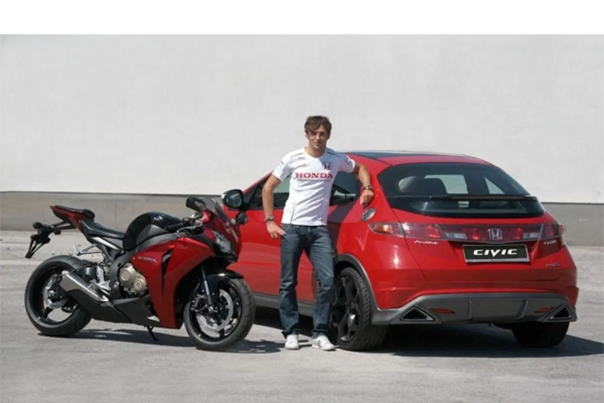 Honda Civic Type S Fireblade Replica (2)
