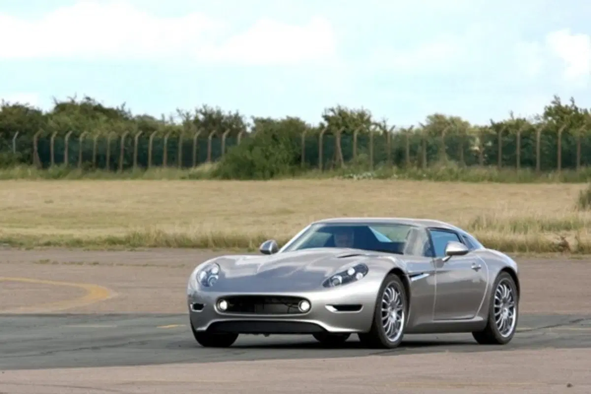 Lightning GT (2)