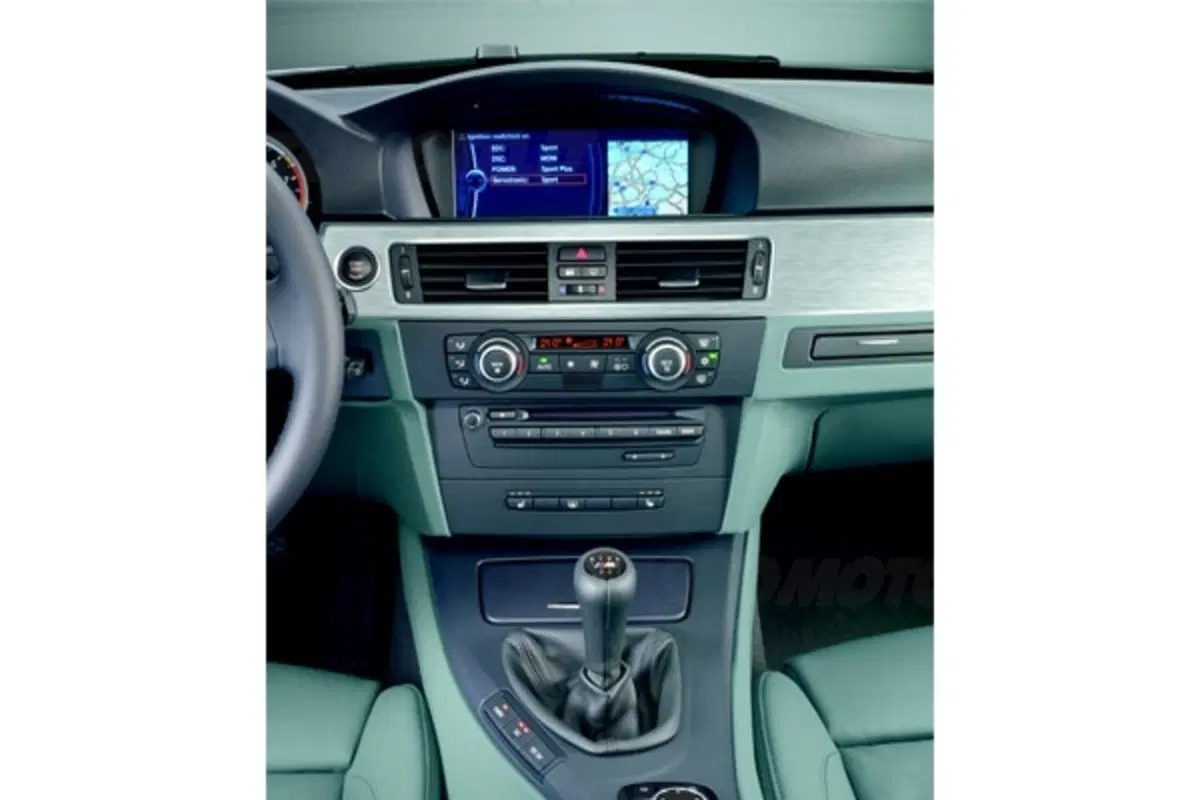 BMW M3 berlina restyling (6)