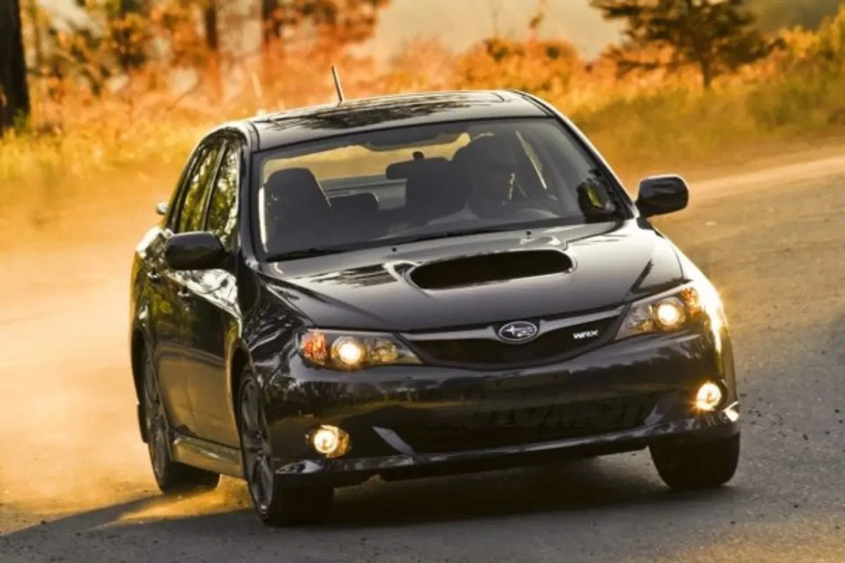 Subaru Impreza WRX e GT (2)