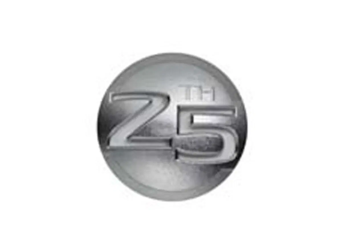 Nissan Micra 25° anniversario (2)