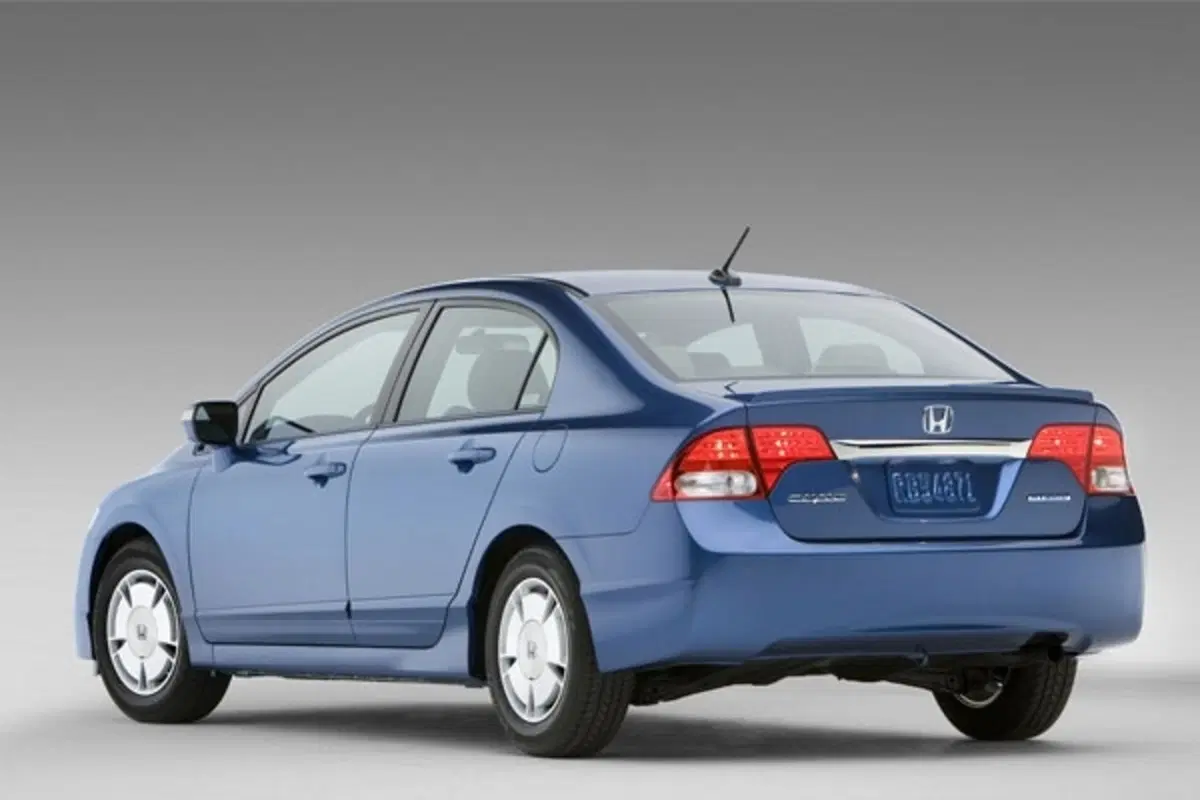 Honda Civic Hybrid restyling (4)