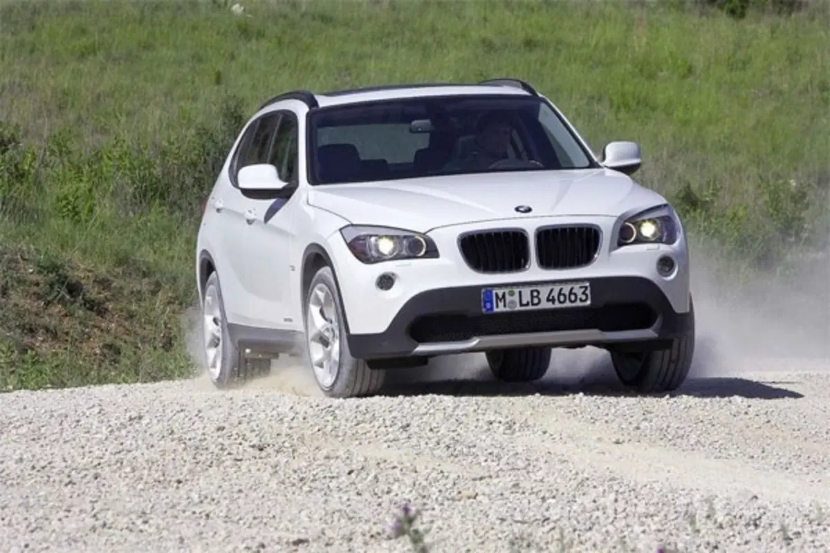 BMW X1 (2)