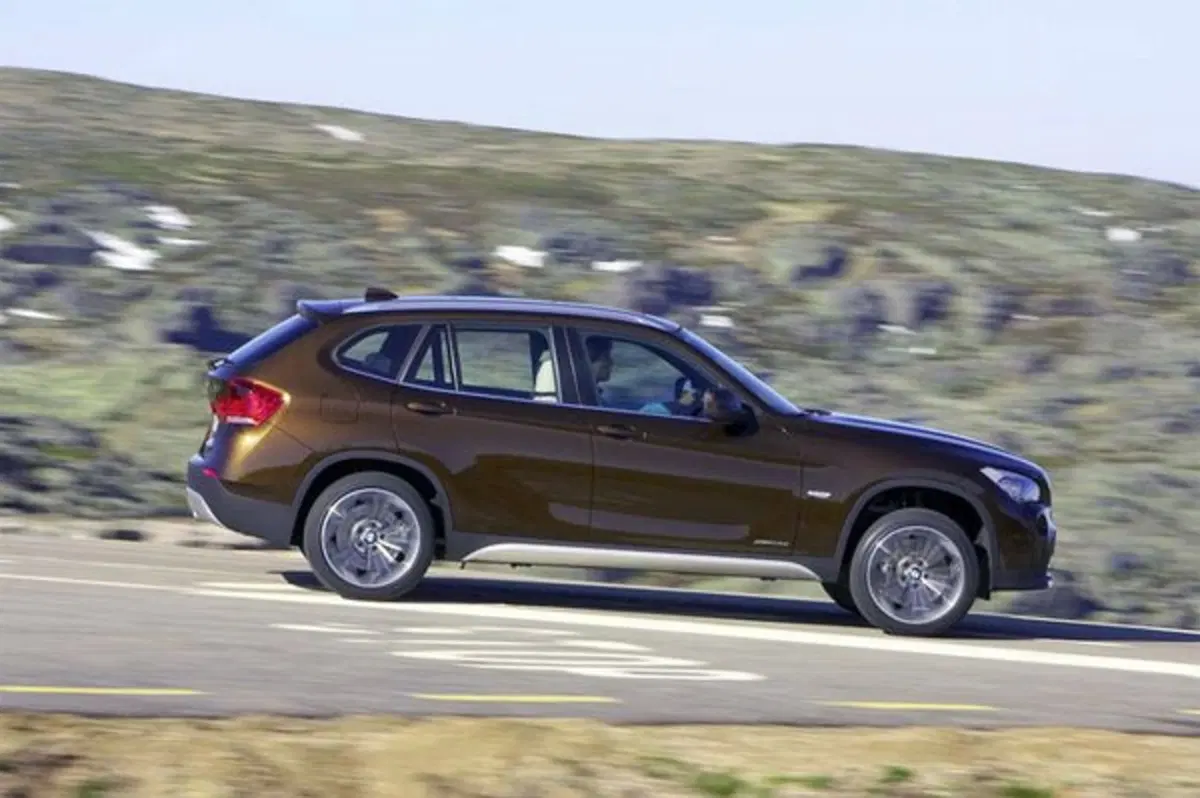 BMW X1 (7)