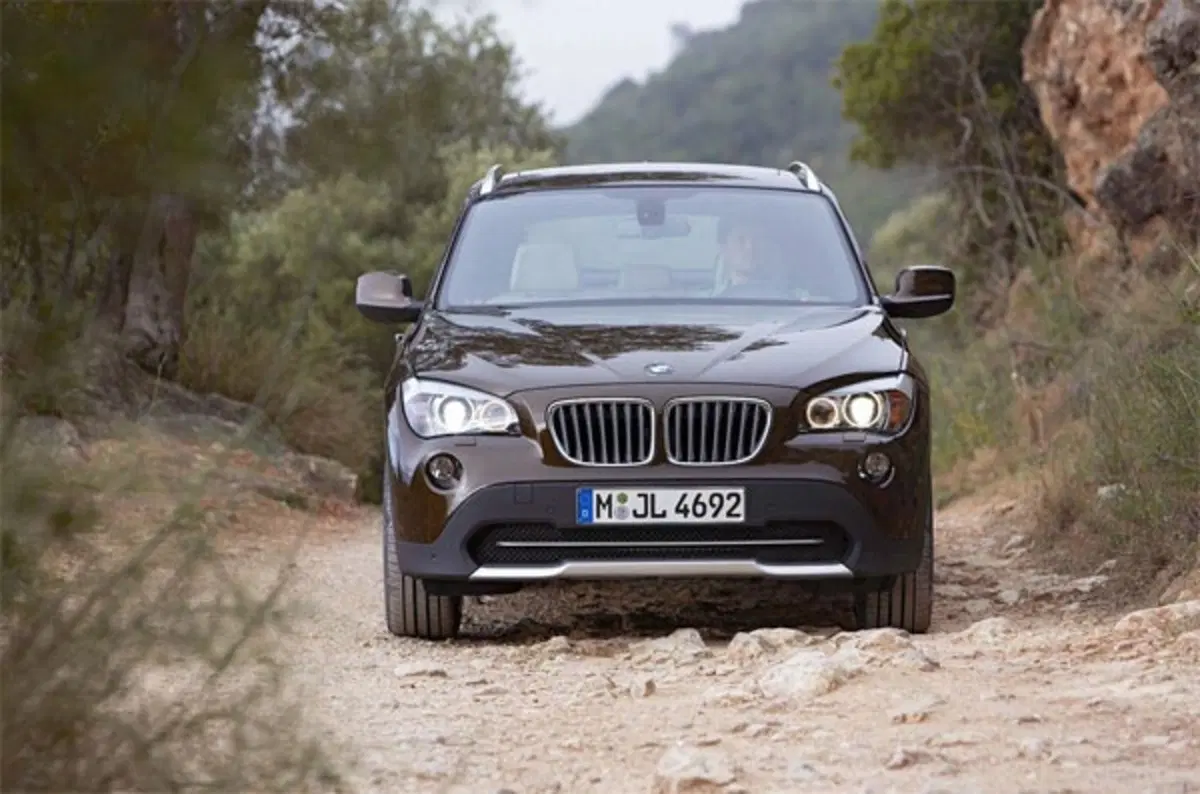 BMW X1 (8)