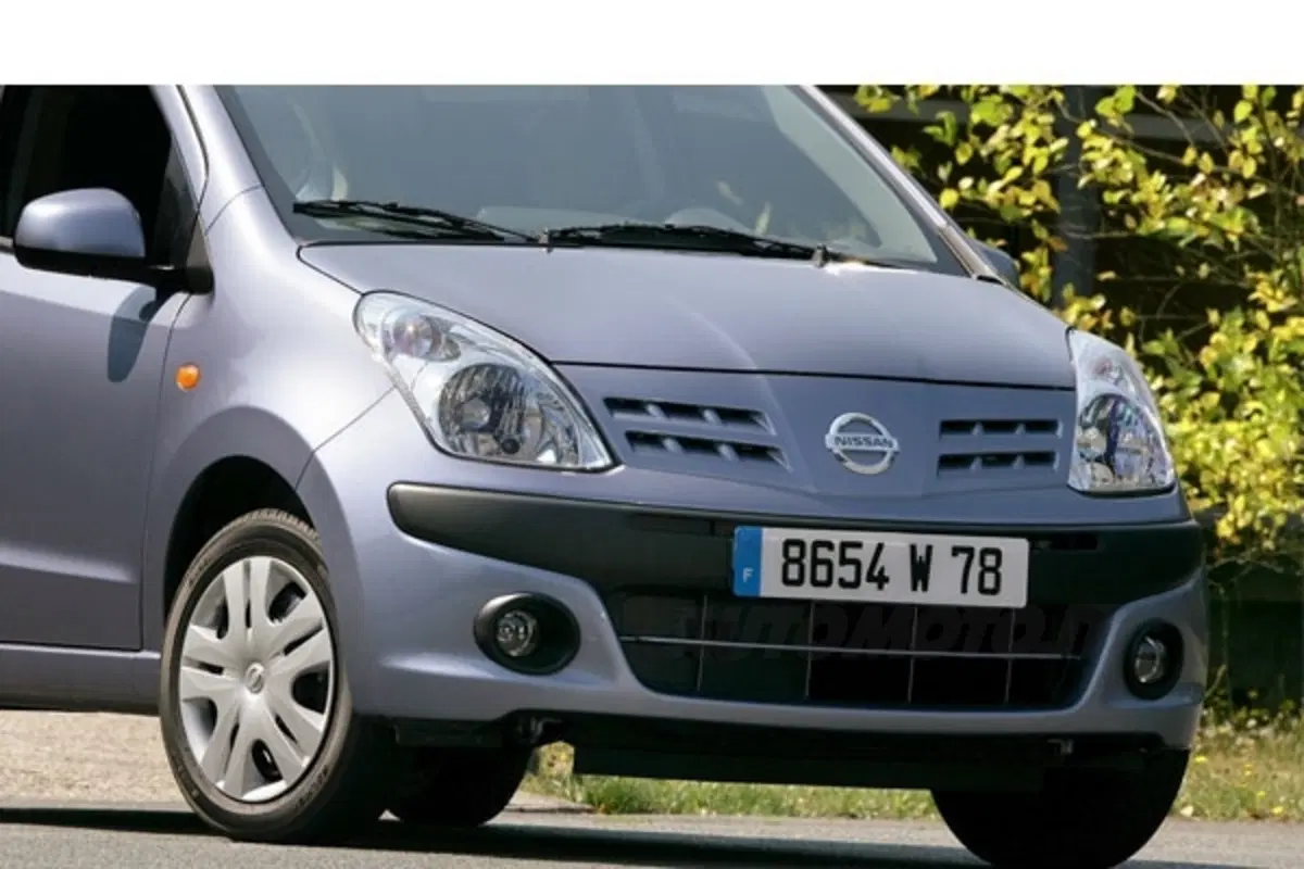 Nissan Pixo (3)