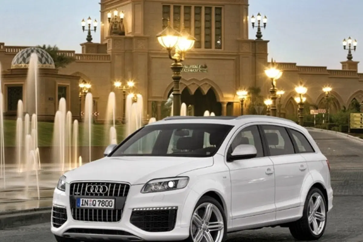 Audi Q7 V12 TDI Quattro (10)
