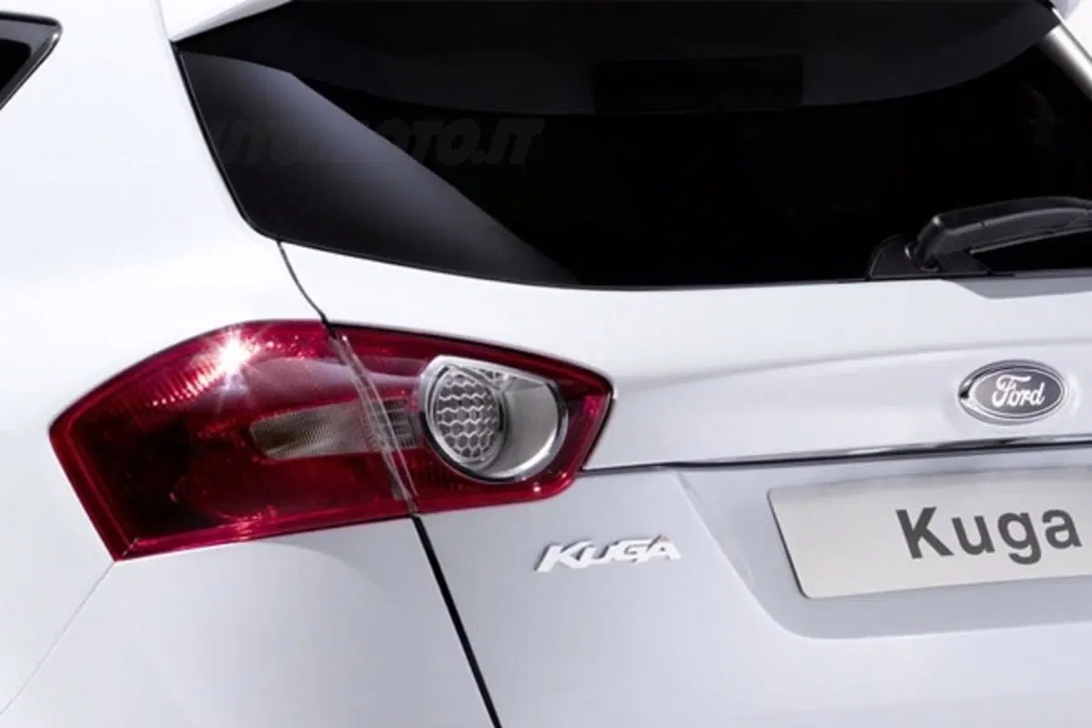 Ford Kuga 2.5 Duratec (6)