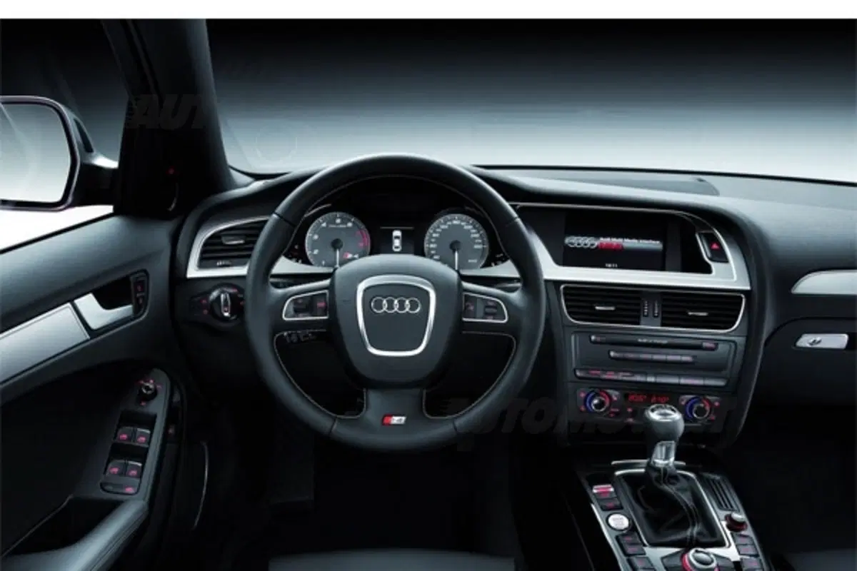 Nuova Audi S4 (4)