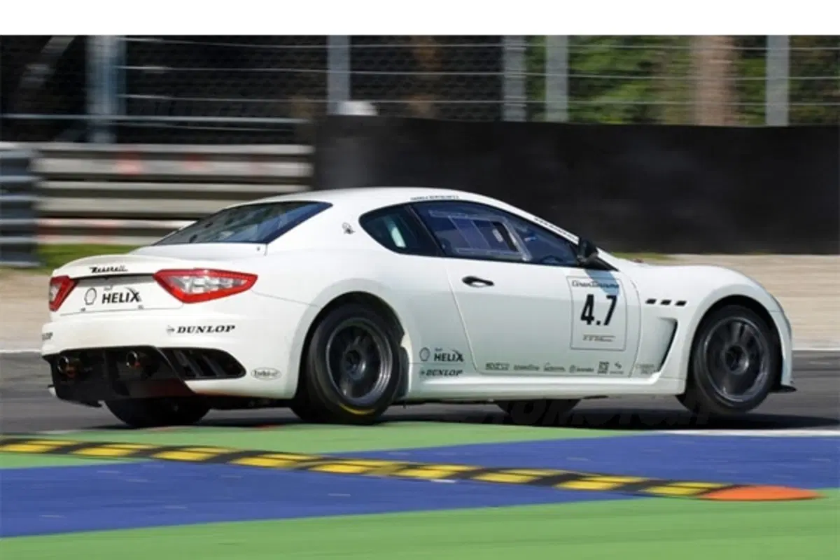 Maserati GranTurismo MC Corse (2)