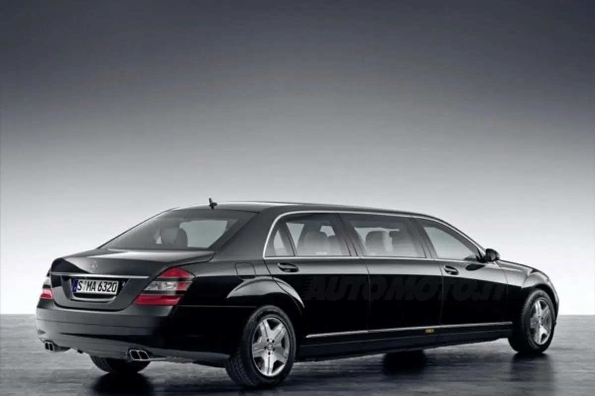 Mercedes S 600 Pullman Guard (5)