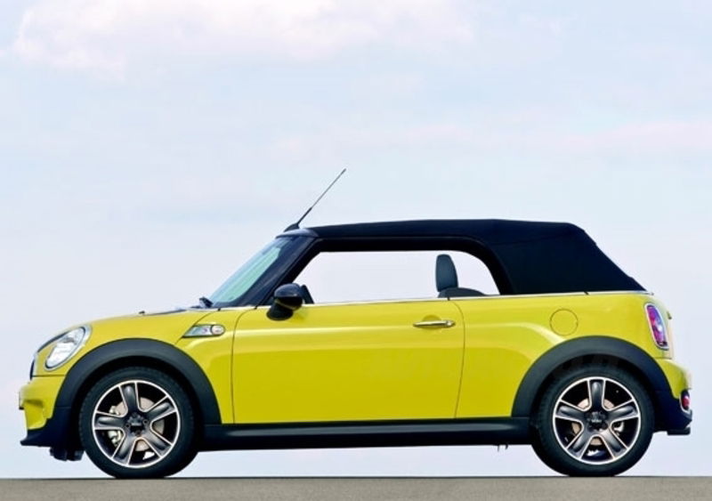 Nuova Mini Cabriolet