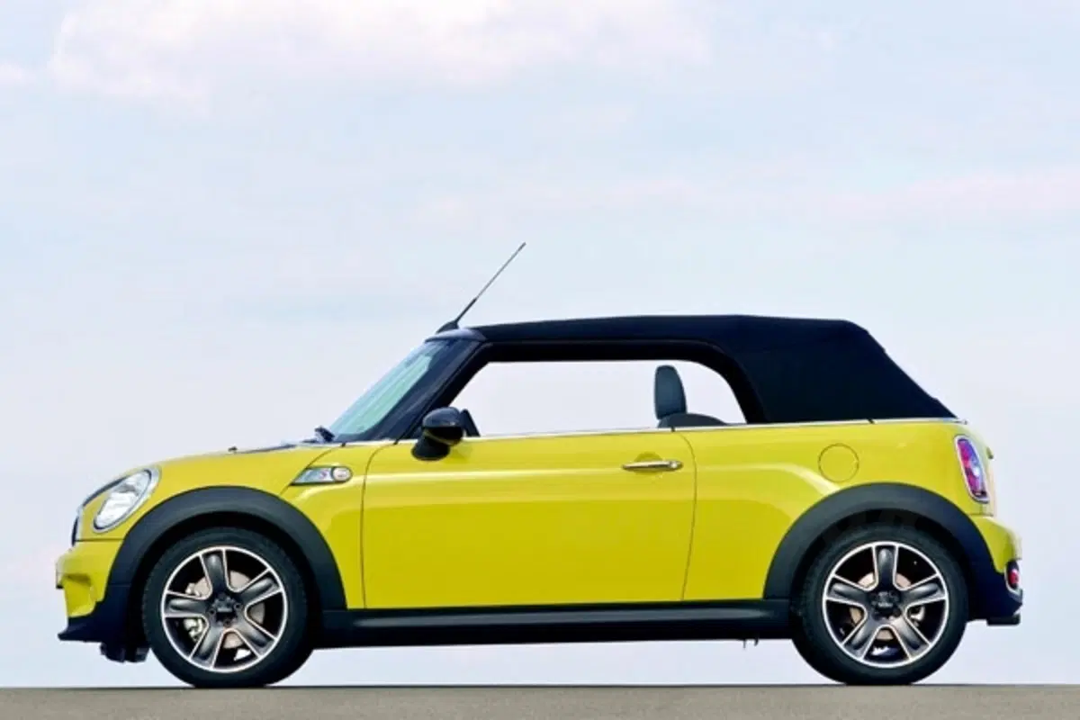 Nuova Mini Cabriolet