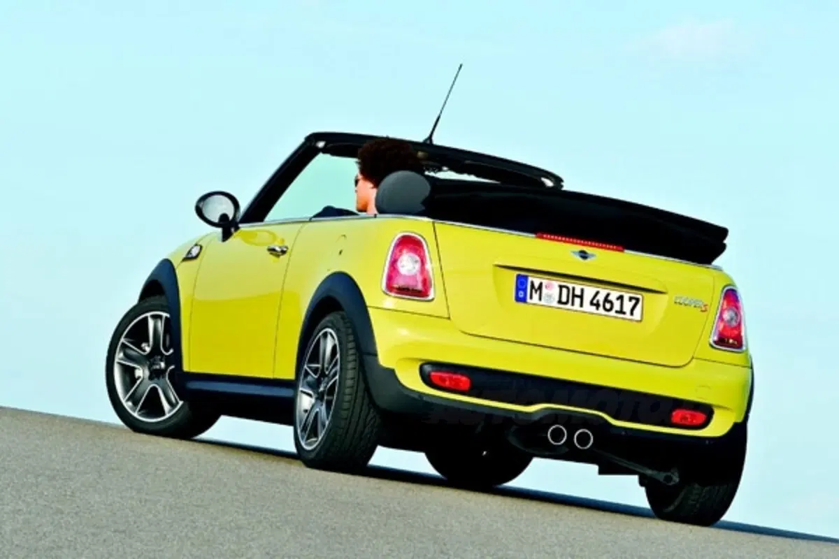 Nuova Mini Cabriolet (19)