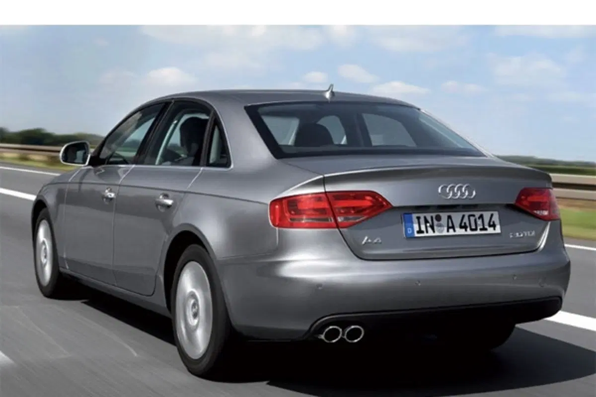 Audi A4 TDI e Concept (2)