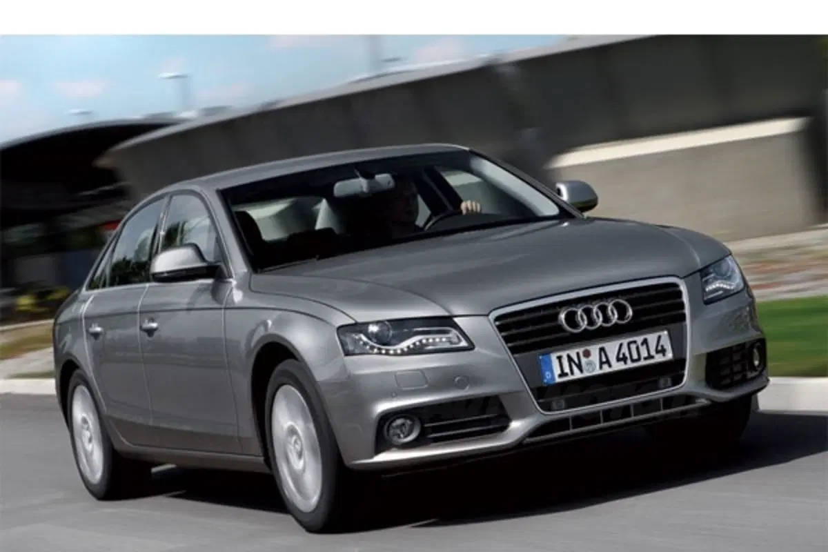 Audi A4 TDI e Concept (3)