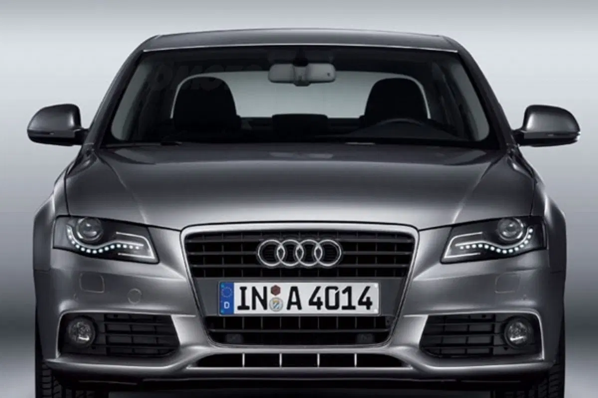 Audi A4 TDI e Concept (6)