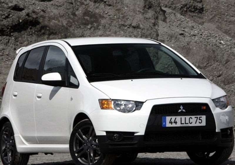 Mitsubishi Colt restyling