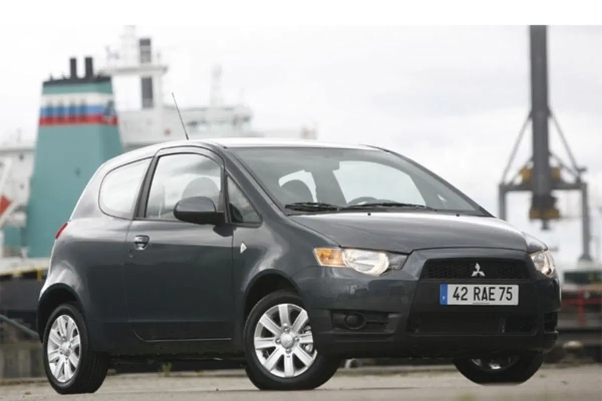 Mitsubishi Colt restyling (5)