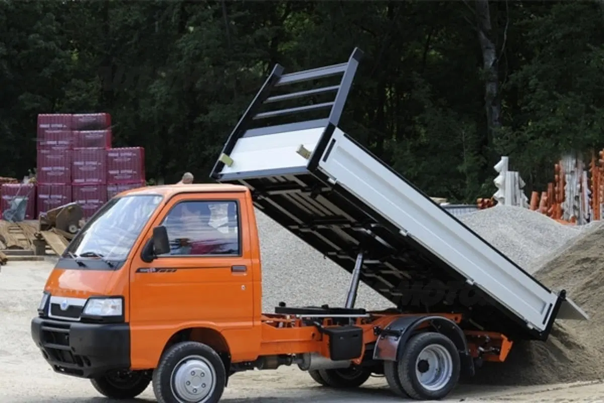 Piaggio Porter Maxxi (5)