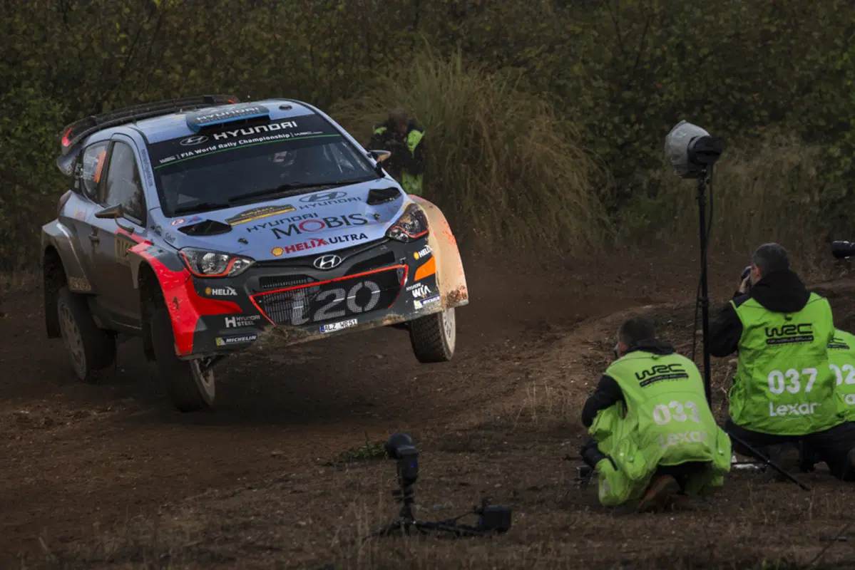 WRC16 Spagna. Il Montjuic è di Tanak, Bertelli secondo, ma è solo il via (35)
