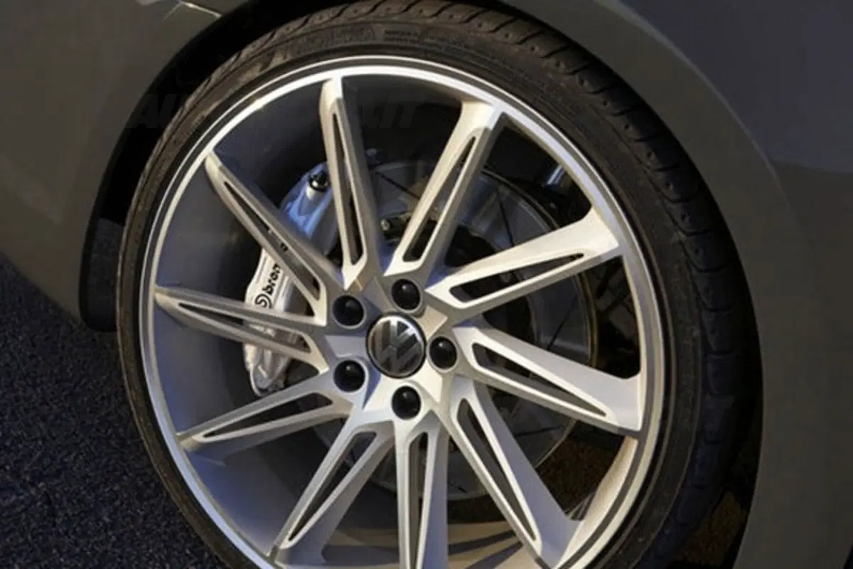 Volkswagen Passat CC Eco Performance (5)