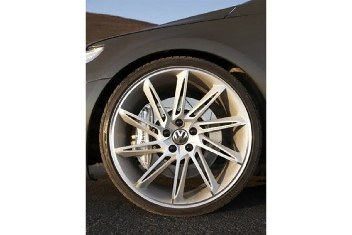 Volkswagen Passat CC Eco Performance (6)