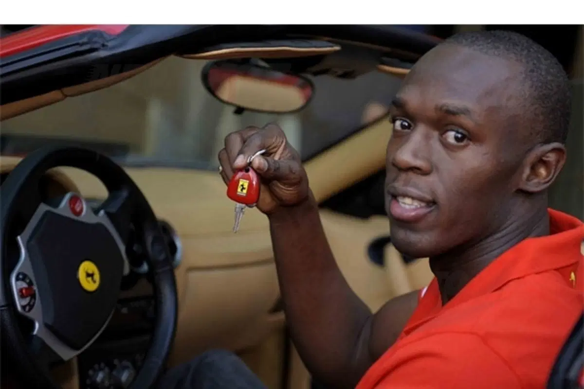 Usain Bolt sulla F430 Spider (5)