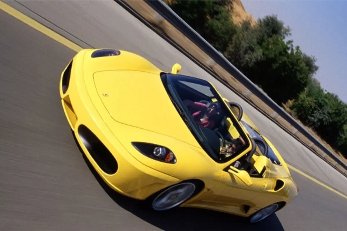 Usain Bolt sulla F430 Spider (9)