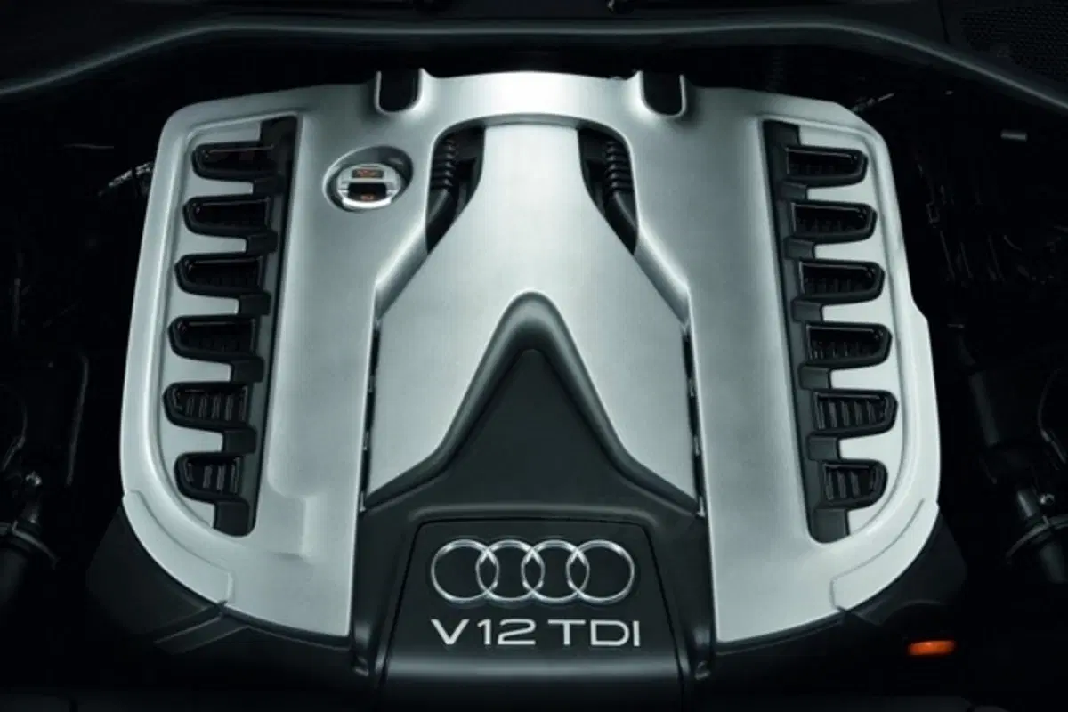 Una Audi Q7 V12 TDI per Raikkonen (9)