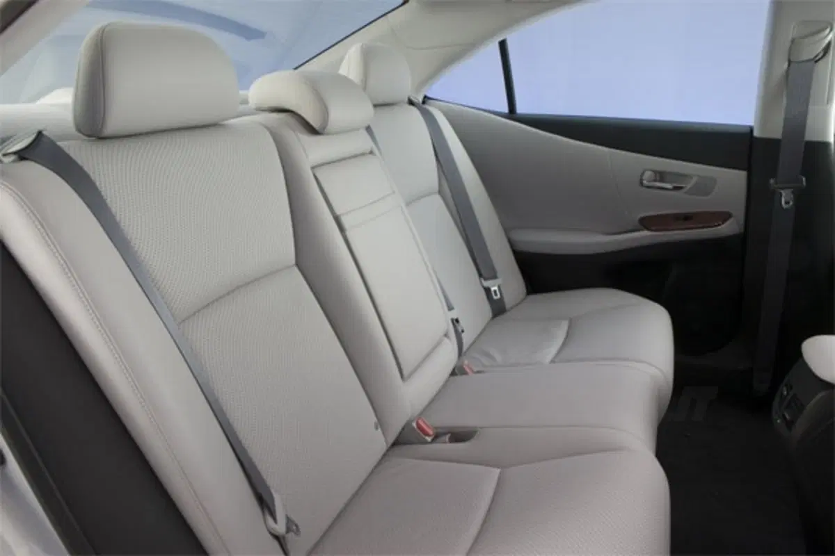 Lexus HS 250h (2)