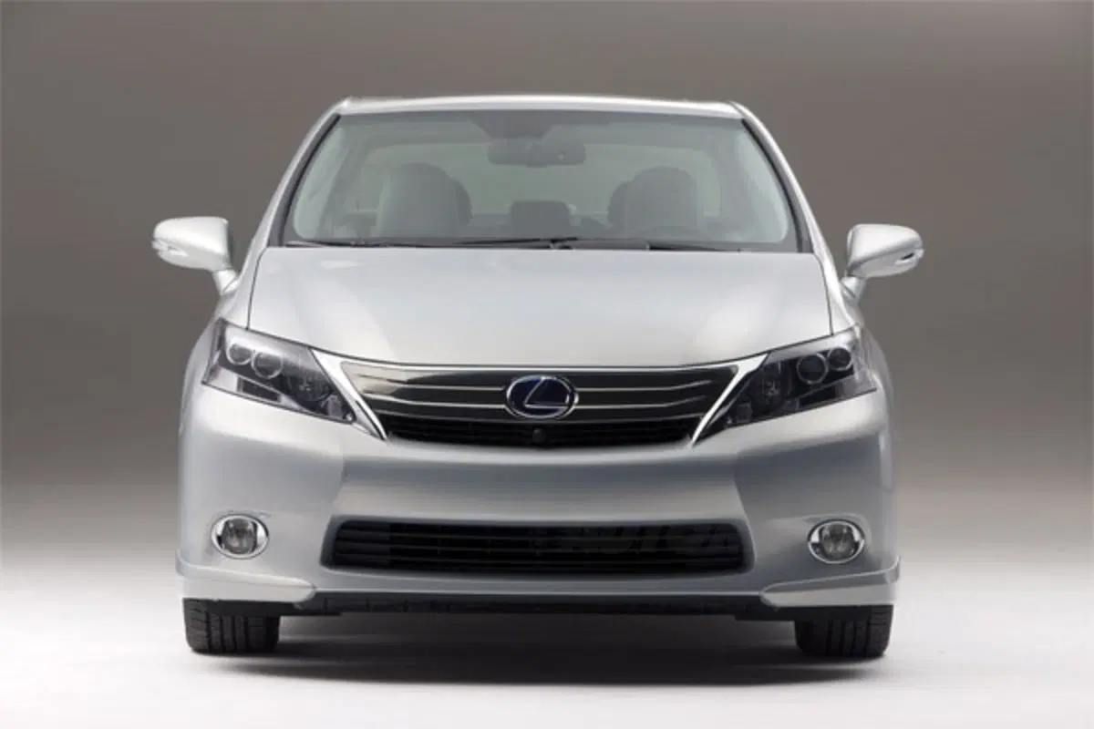 Lexus HS 250h (7)