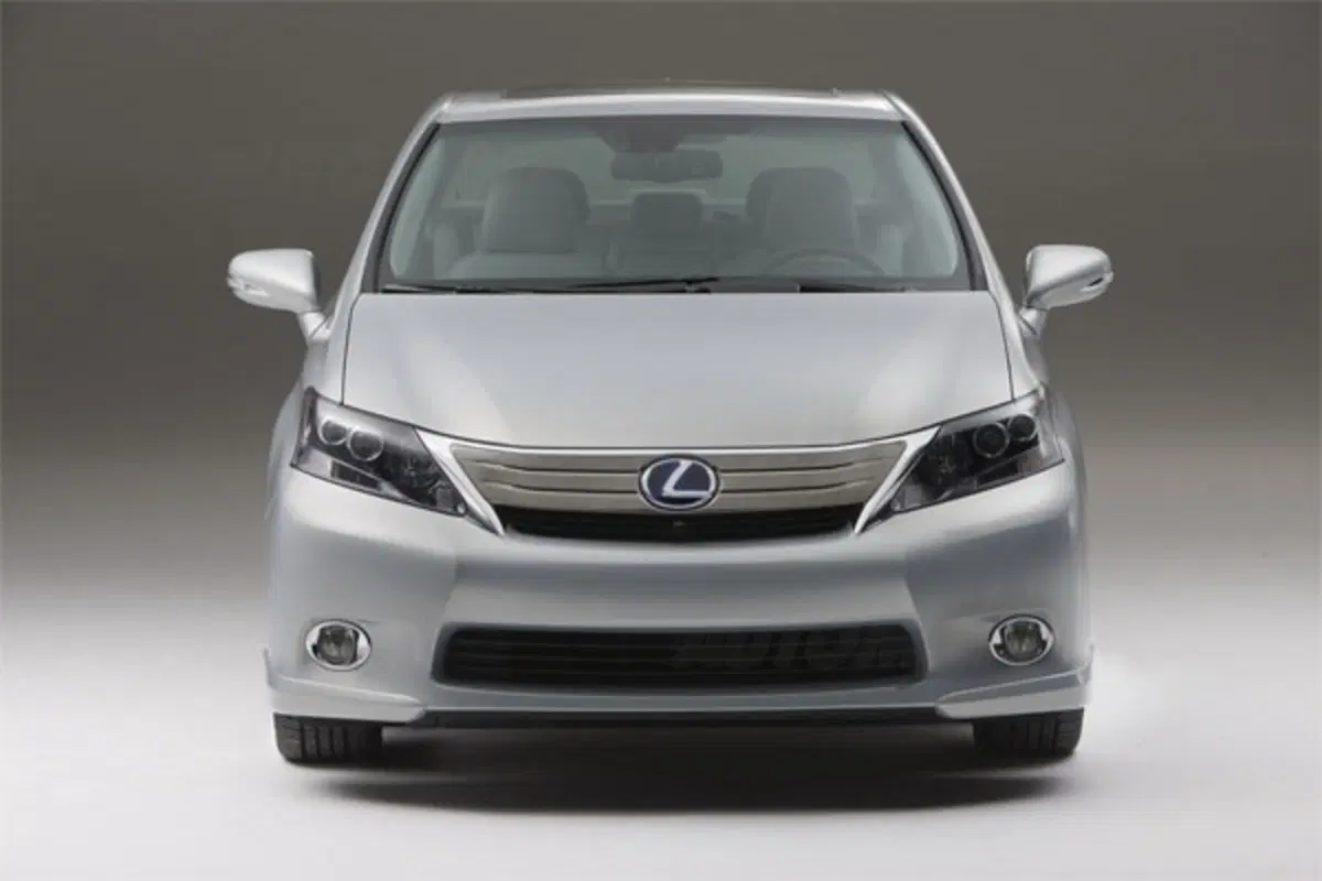 Lexus HS 250h (10)