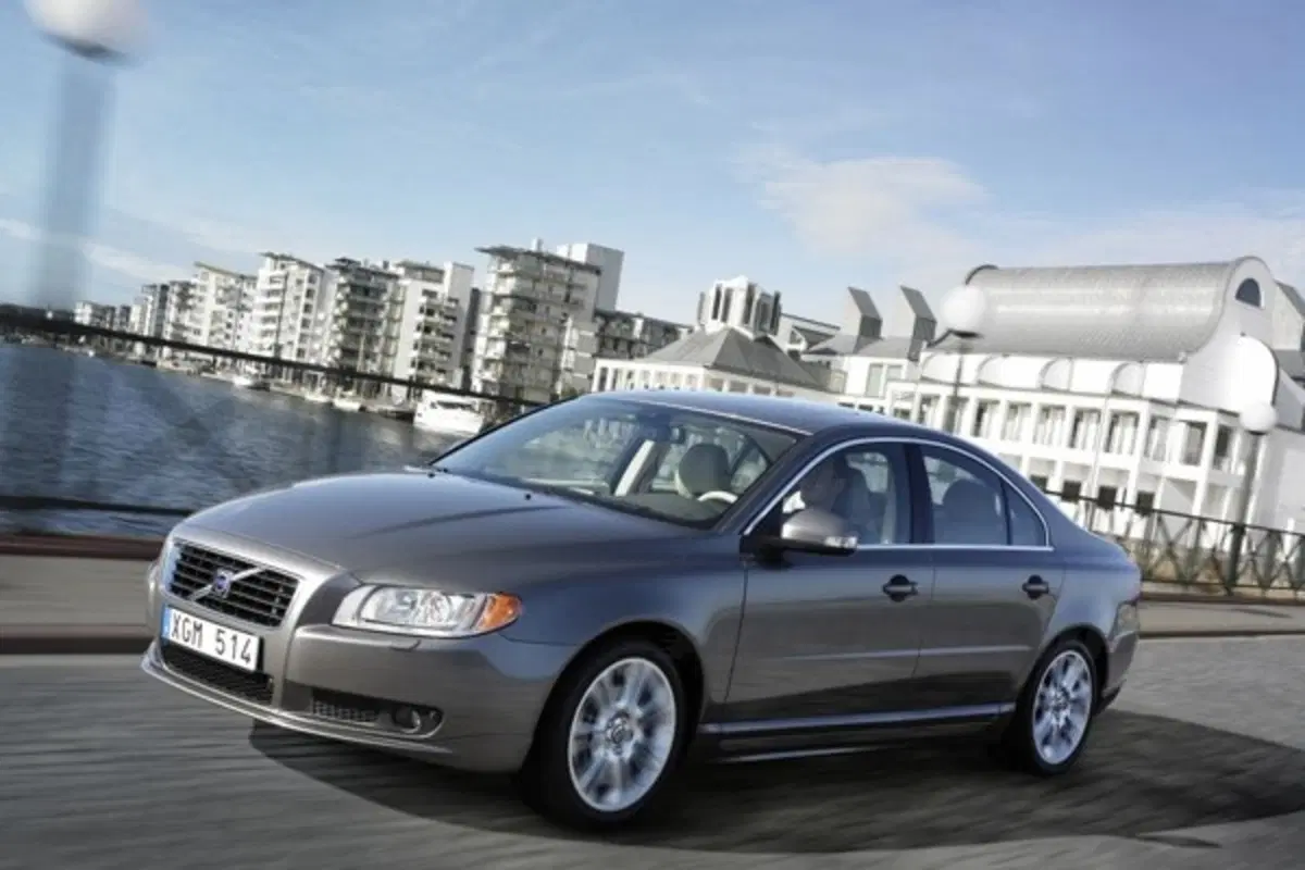 Volvo D5 bi-turbodiesel (2)